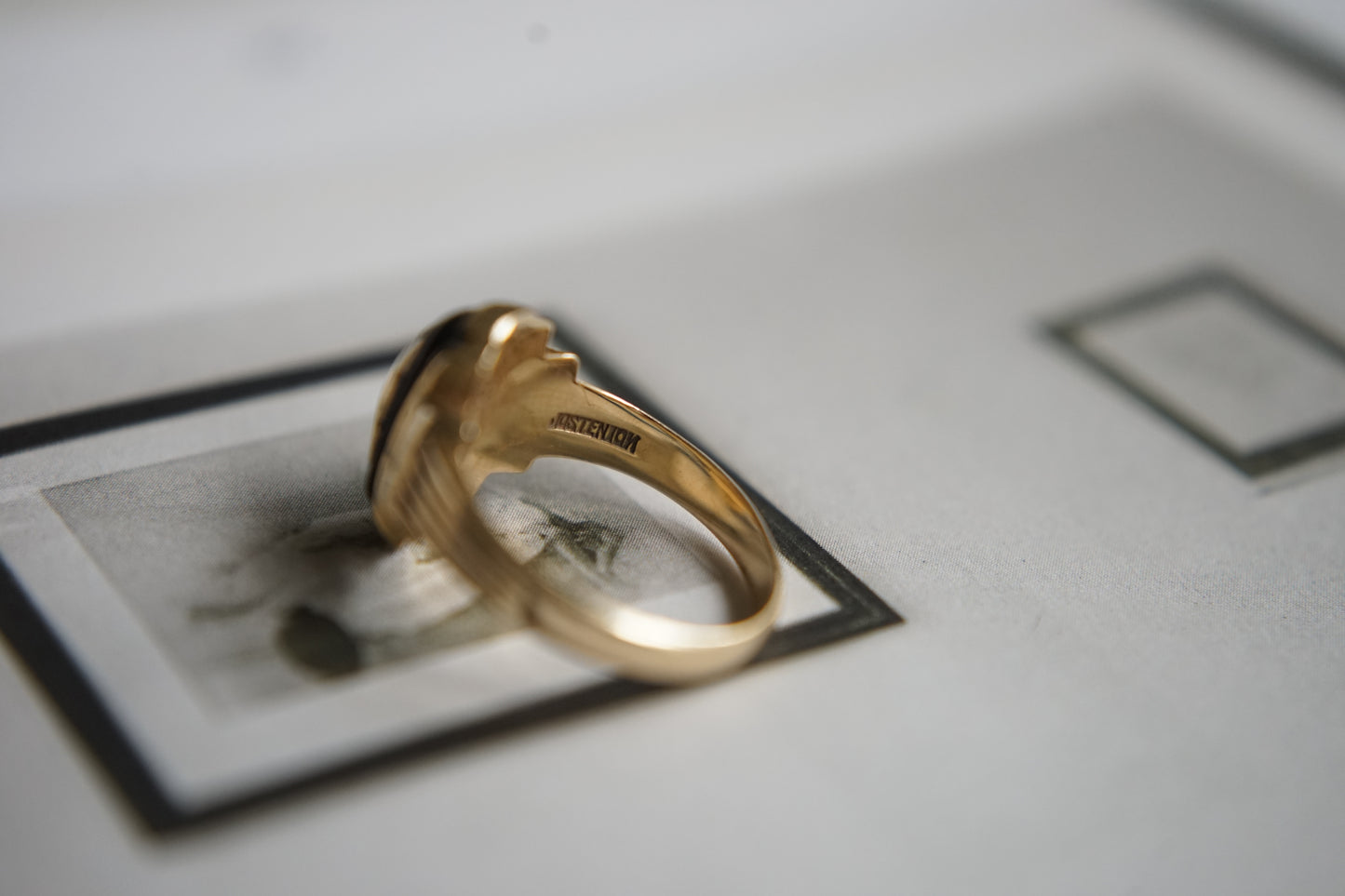 1939 Jostens 10K Gold Black Class Ring
