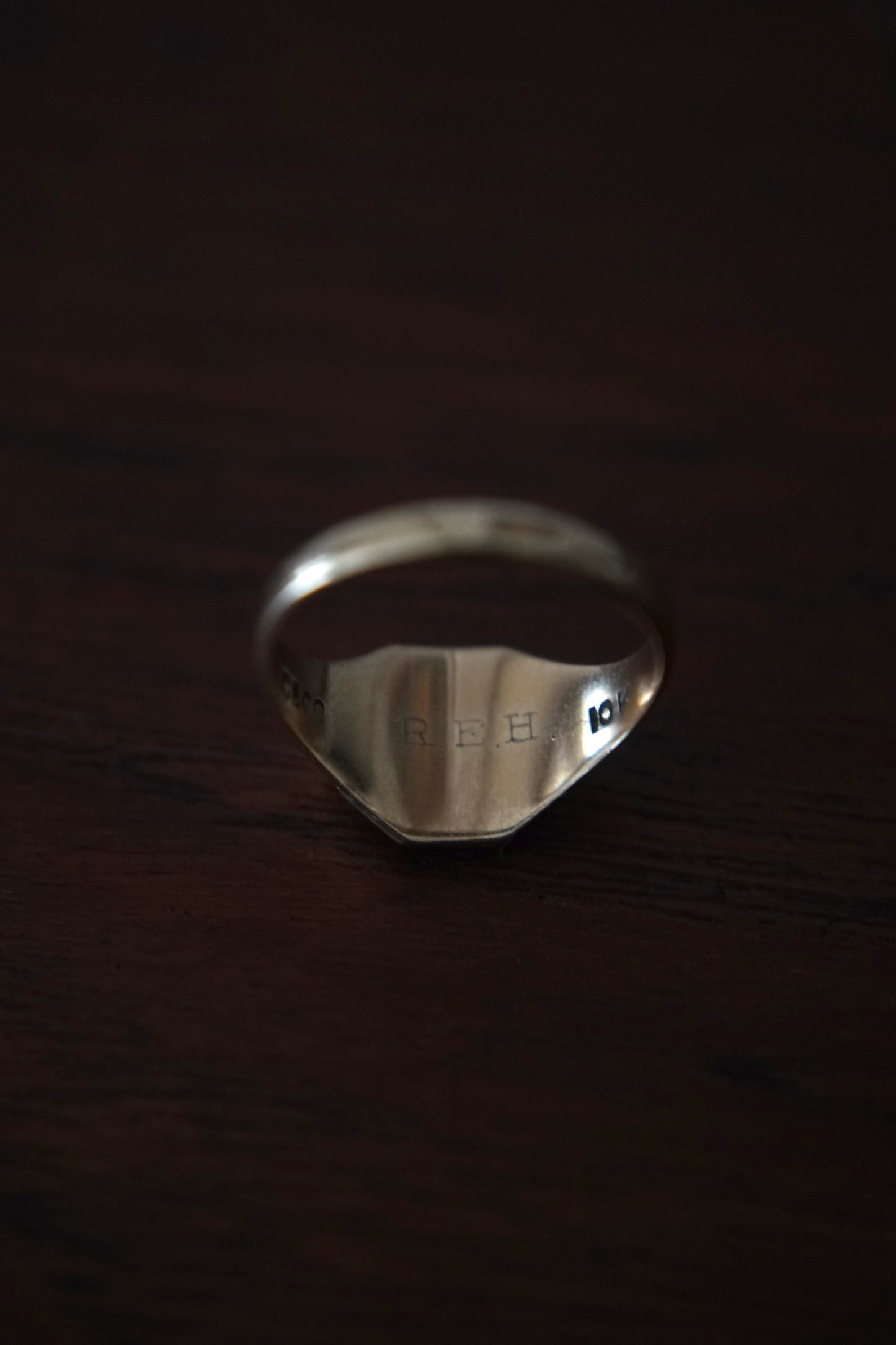1939 Jostens 10K Gold Black Class Ring