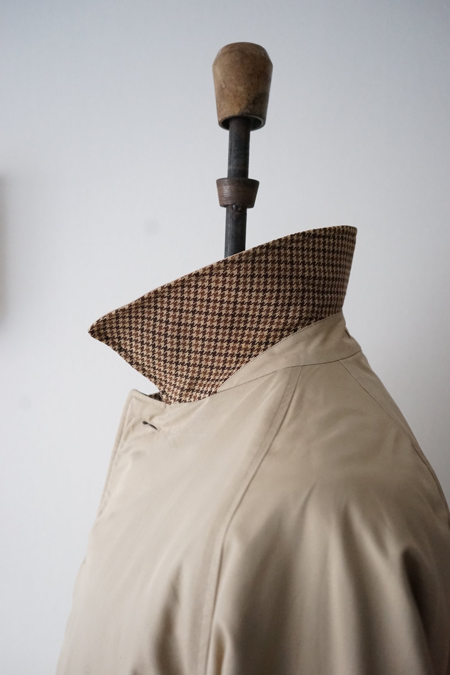 1980s Burberry Tweed × Gabardine “一枚袖” Reversible Balmacaan Coat