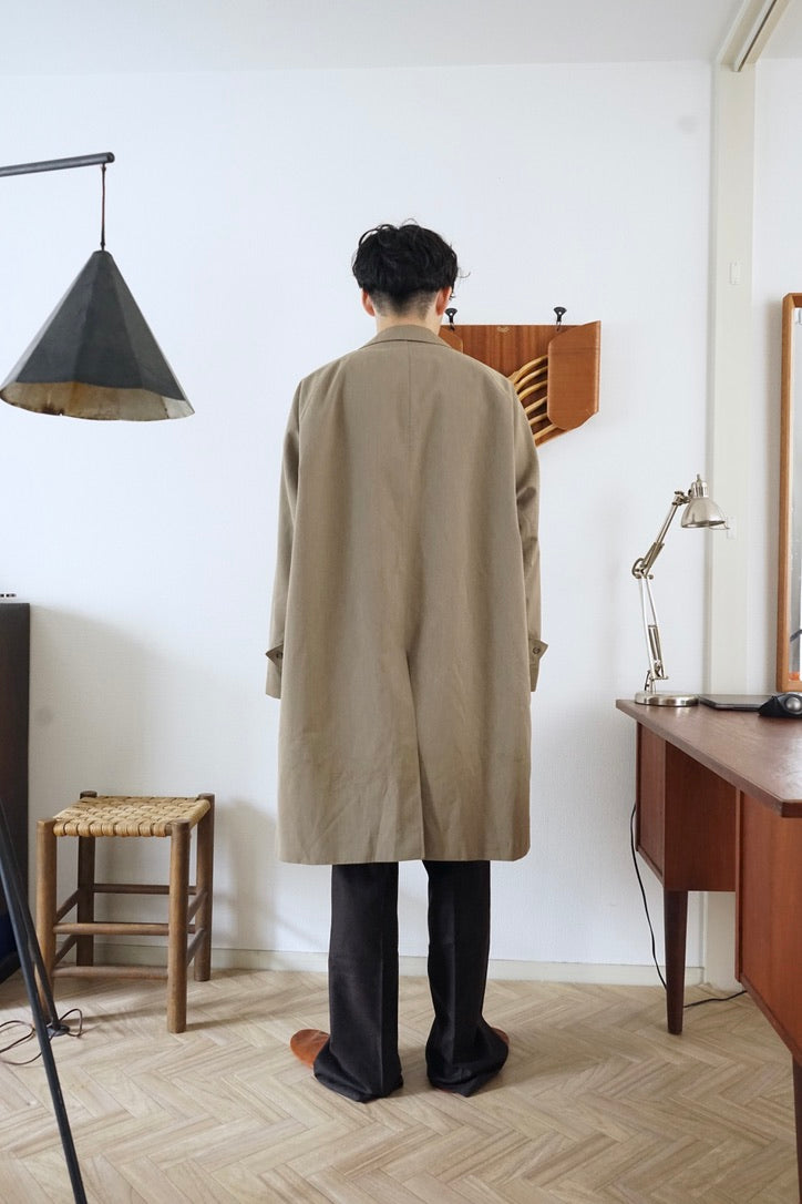 1970s Burberry "杢” Polyester Gabardine Balmacaan Coat Made in Spain