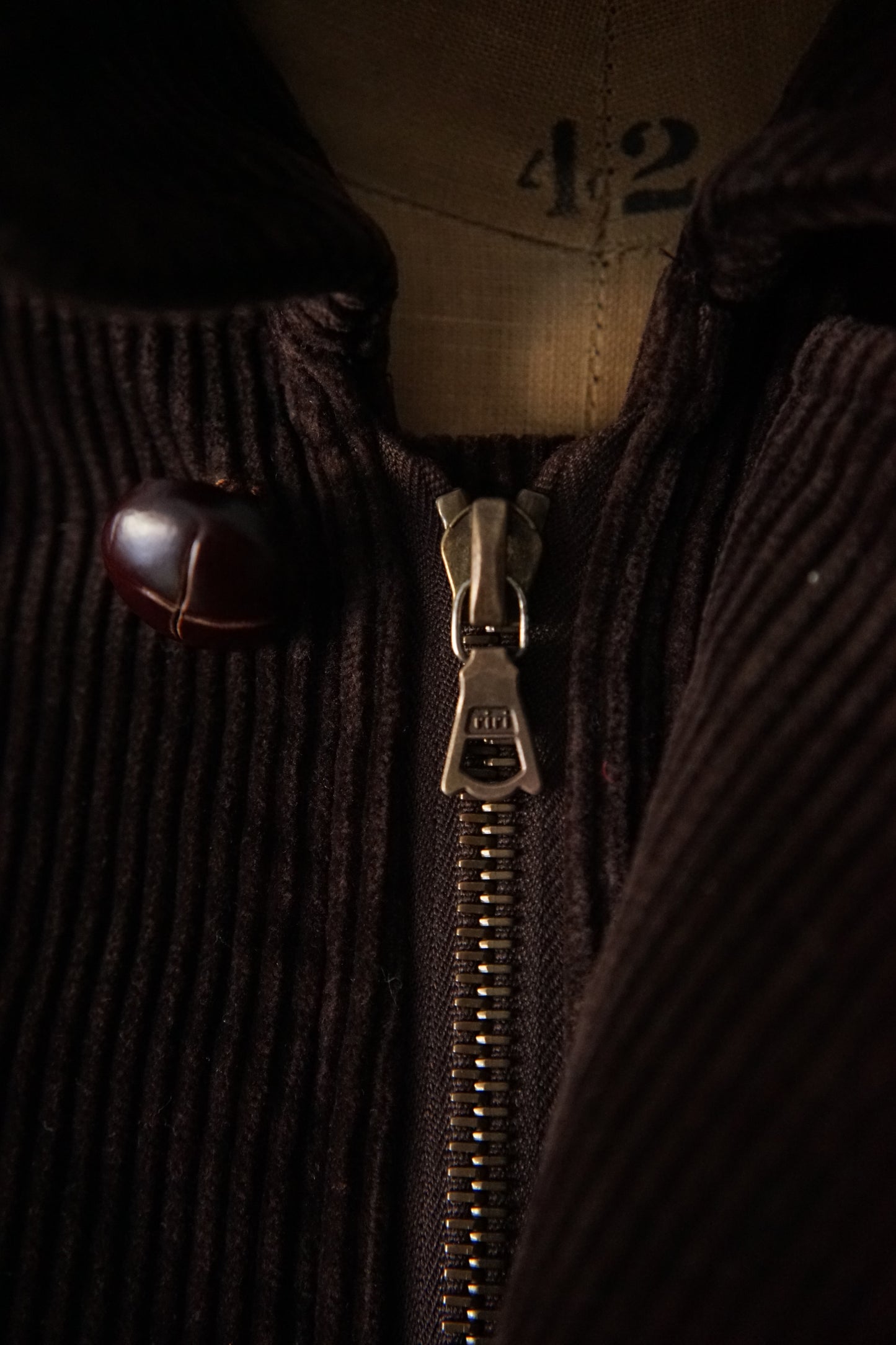 1990s OLD ENGLAND Thick-wale Corduroy Hunting Jacket