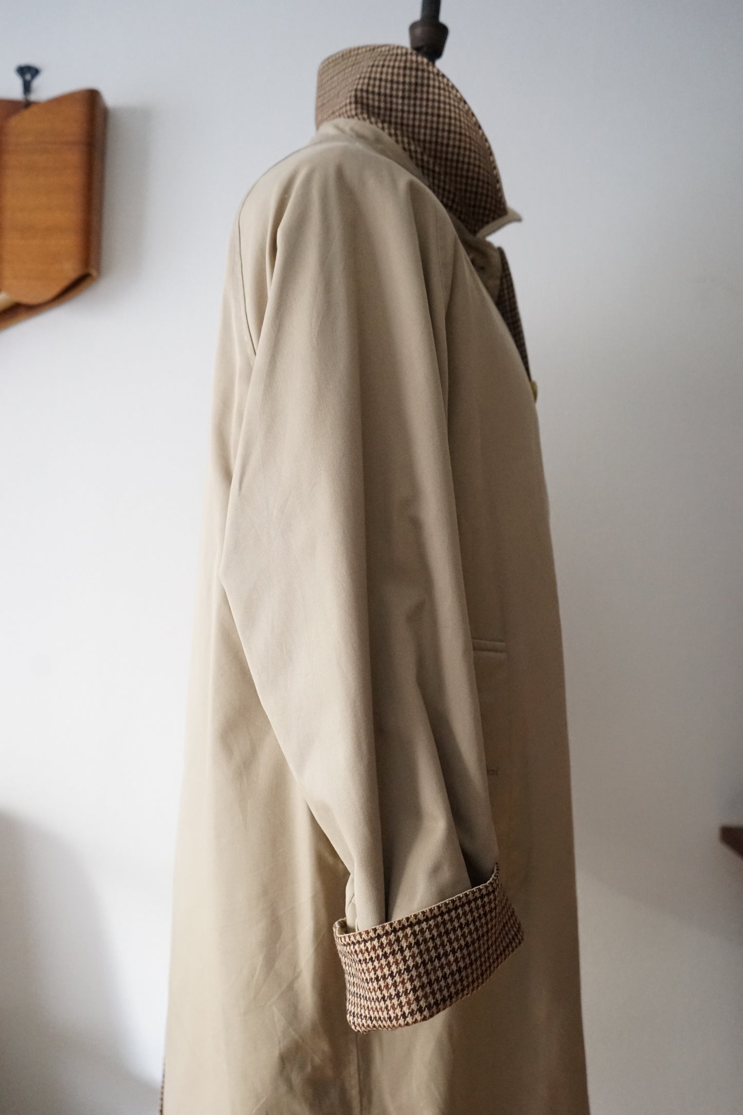 1980s Burberry Tweed × Gabardine “一枚袖” Reversible Balmacaan Coat