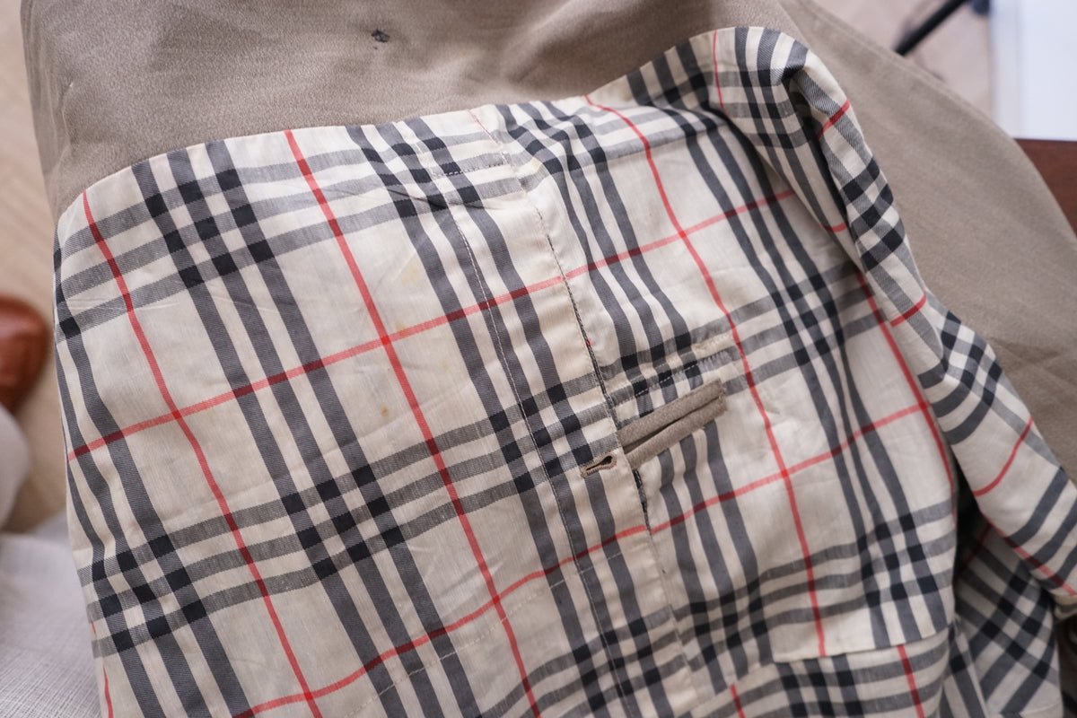 1970s Burberry "杢” Polyester Gabardine Balmacaan Coat Made in Spain
