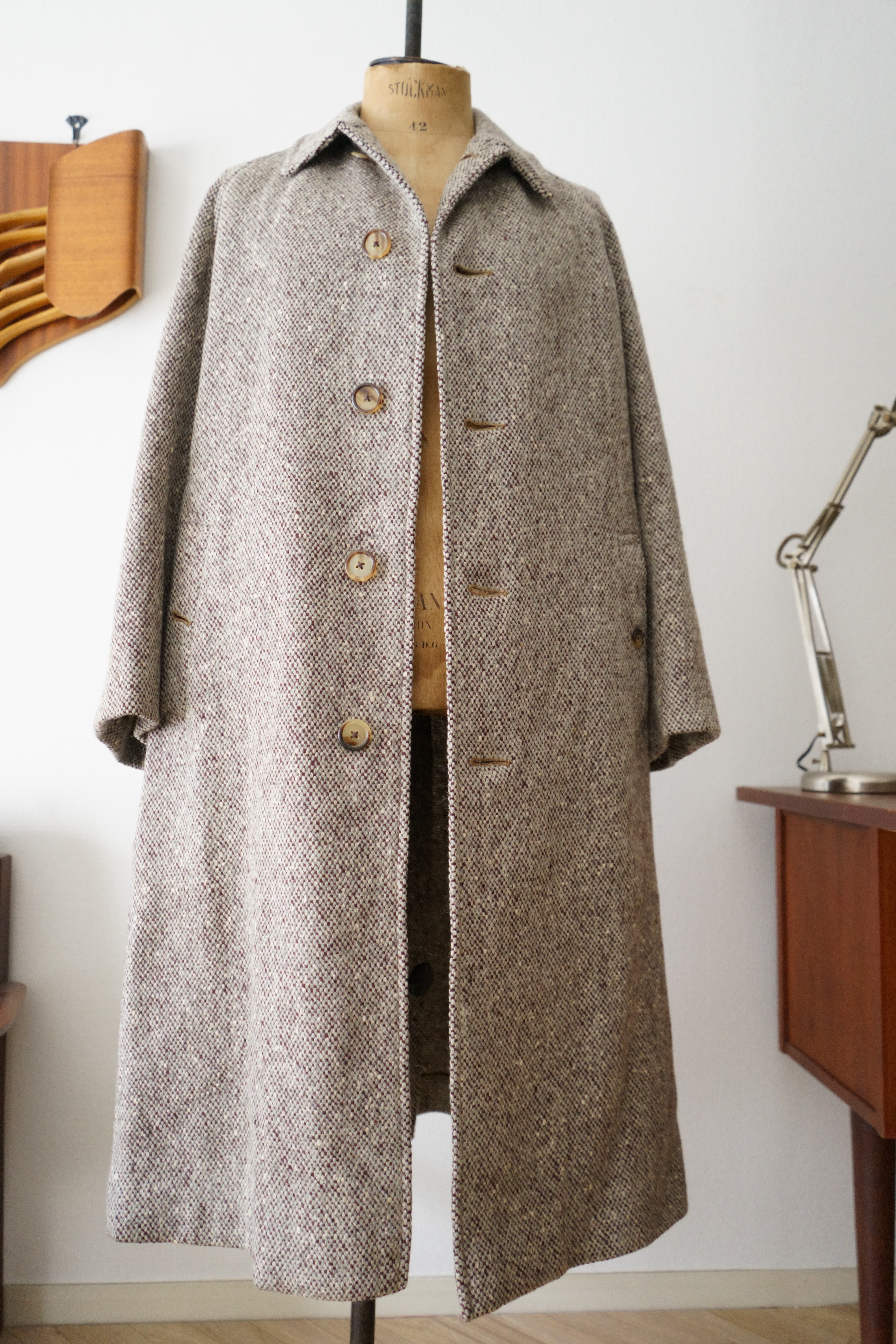 美品　アウトレット品　ウールコート　バーバリー様　140 1960s Burberry Irish Tweed Balmacaan Coat – comáme
