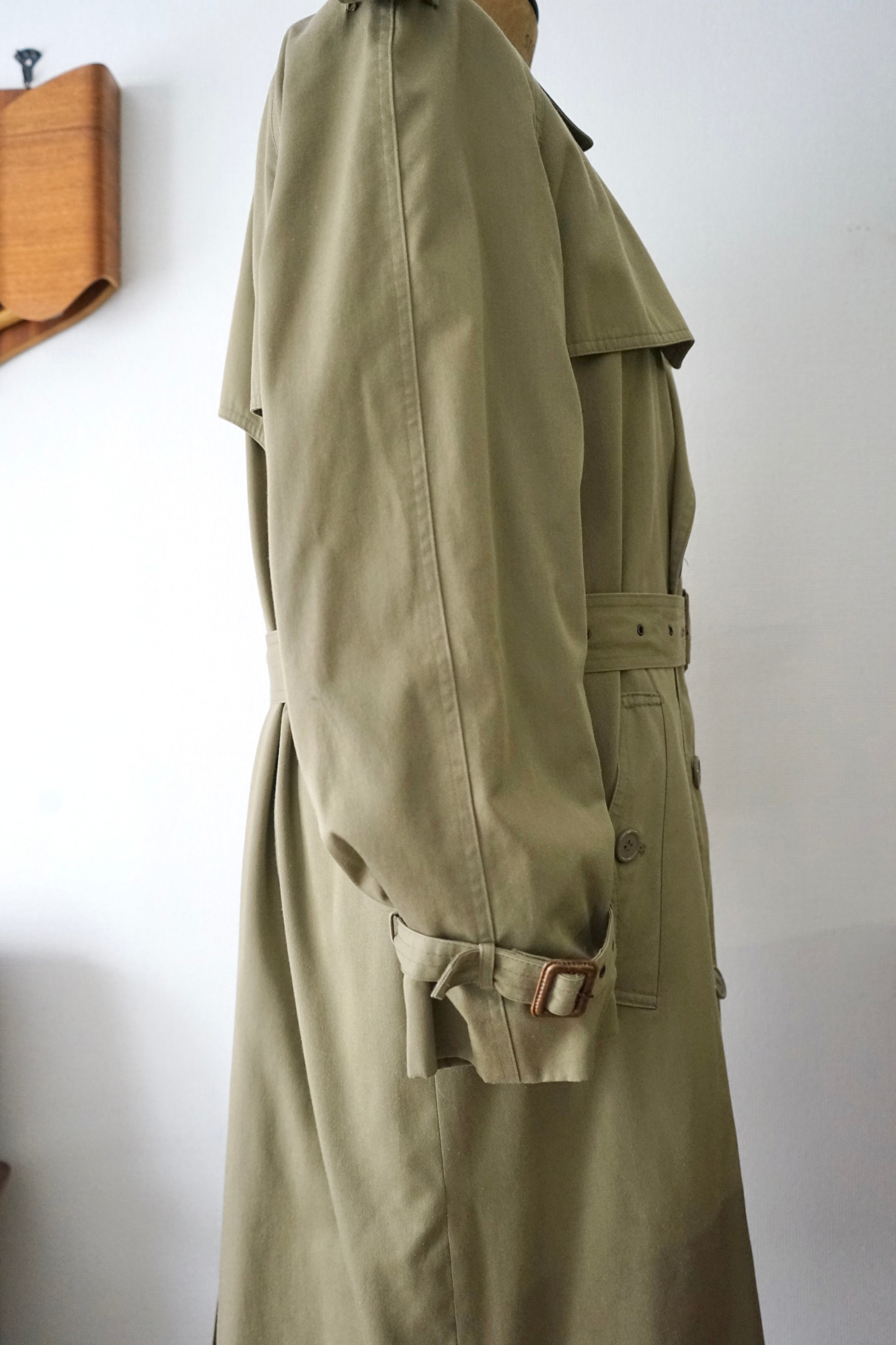 1970s Yves Saint Laurent Classic Trench Coat – comáme