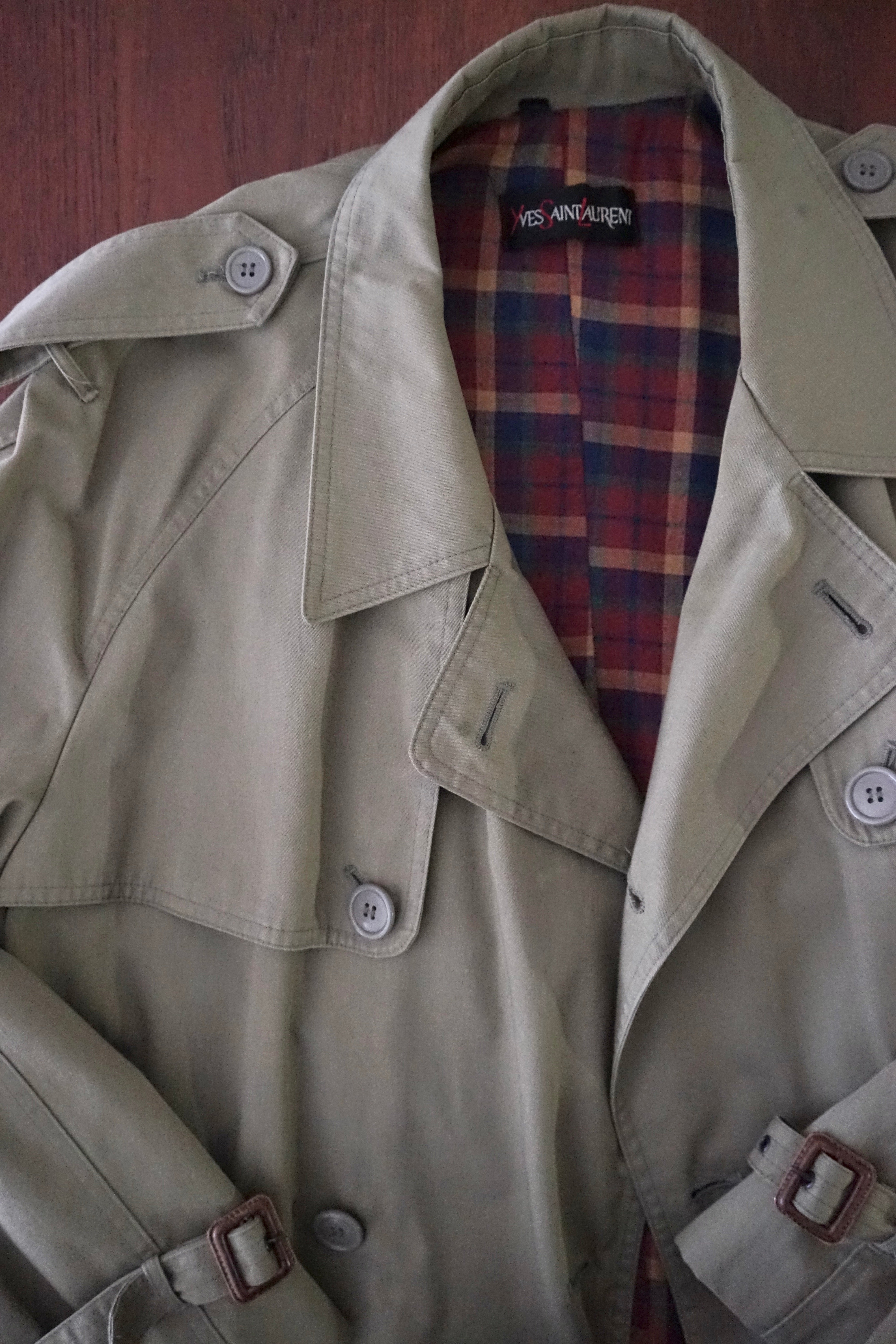 1970s Yves Saint Laurent Classic Trench Coat – comáme