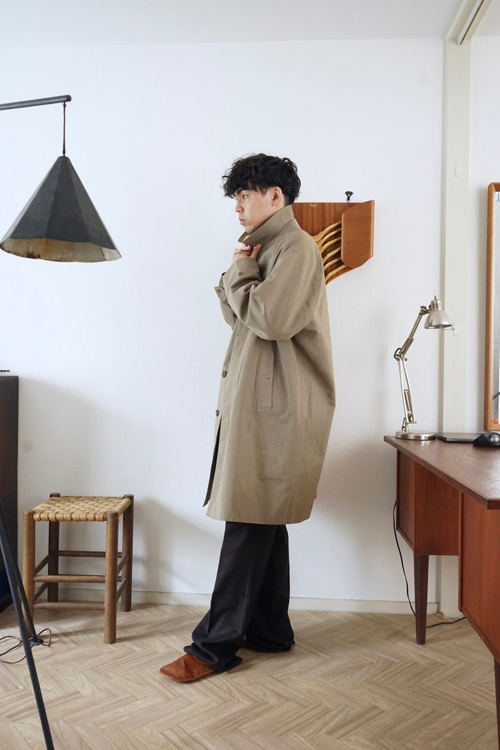 1970s Burberry "杢” Polyester Gabardine Balmacaan Coat Made in Spain